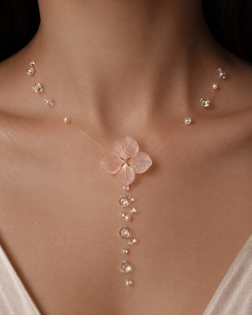 Le Rosse Studio Botanical Dew blush hydrangea necklace