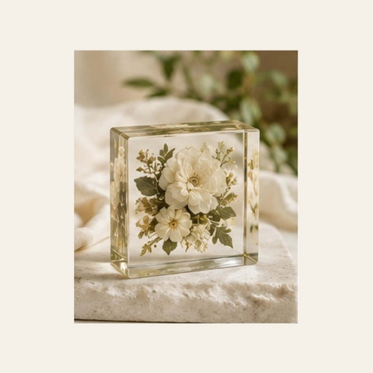Petite Study resin flower heirloom in the 4 by 4 inch size